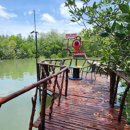 Phang Nga Bay Khanittha Homestay Ban Khiam Exterior foto